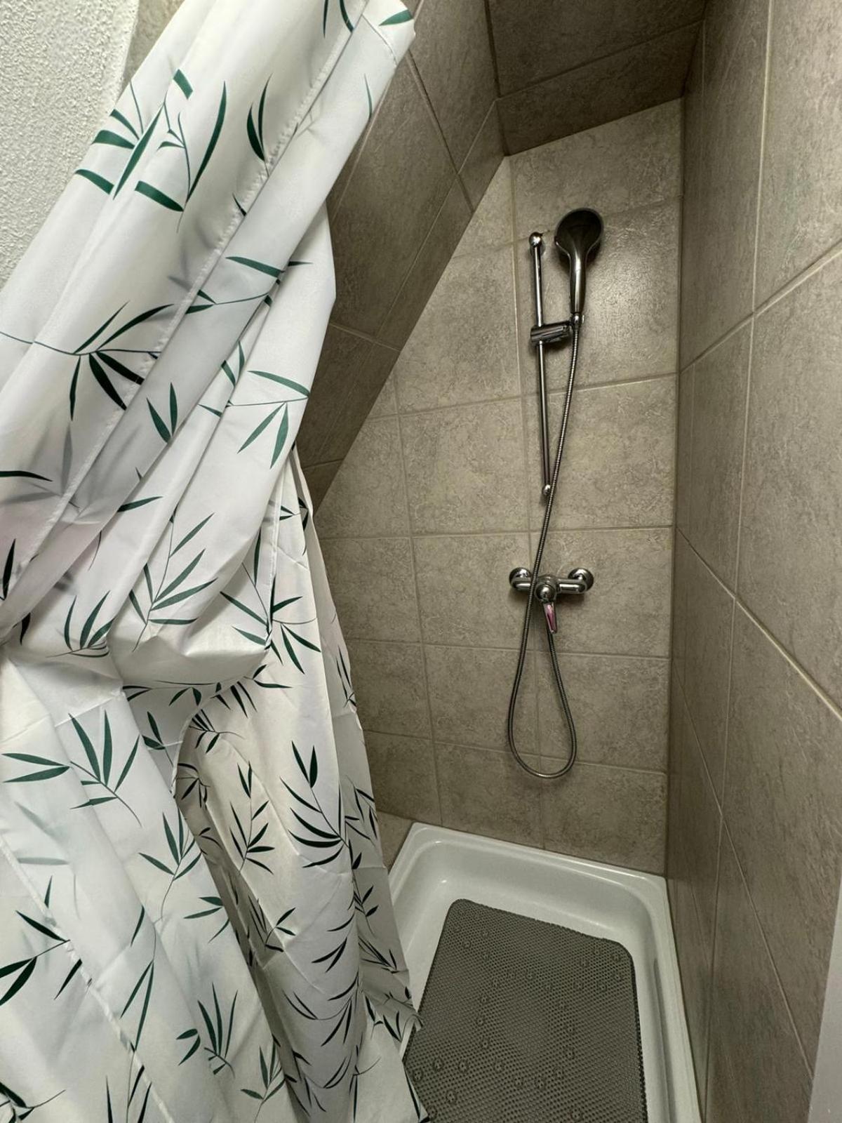 Haus Zum Ruetli Apartment คูร์ ห้อง รูปภาพ